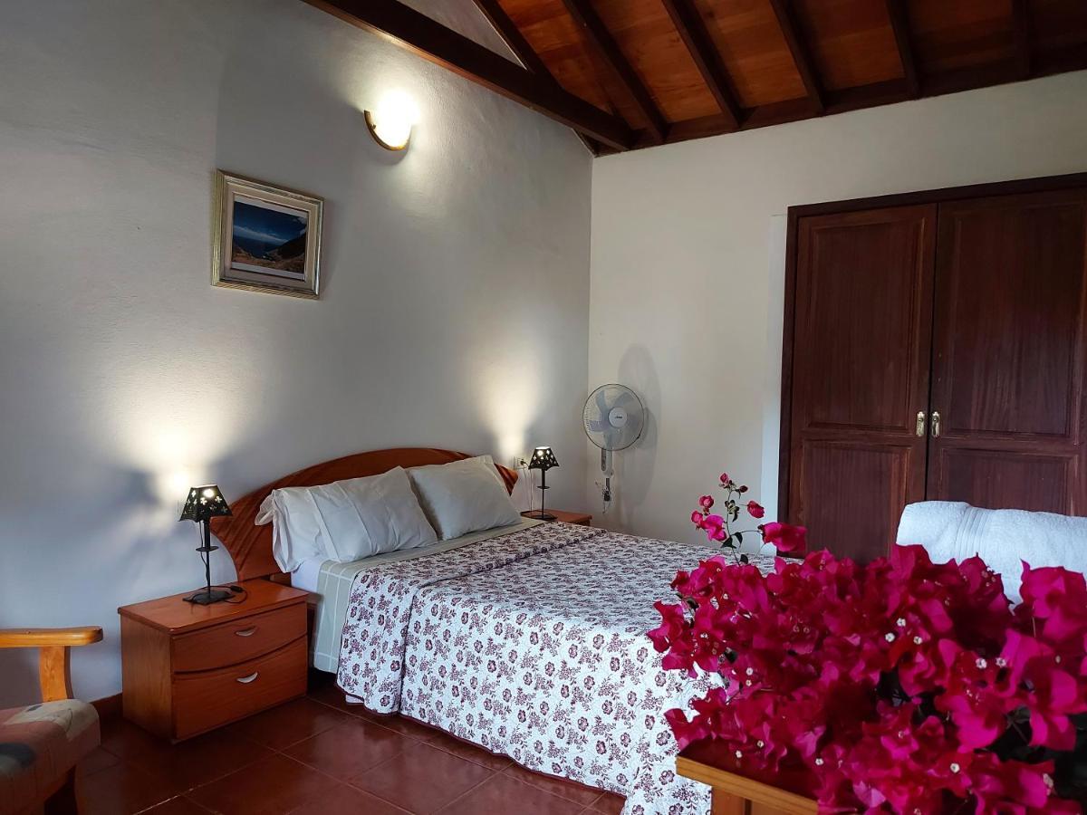 Finca Ossorio Casa Rita فاليهيرموسو المظهر الخارجي الصورة